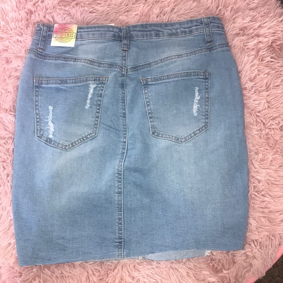 Jean Distressed Skirt - Picture 2 of 2